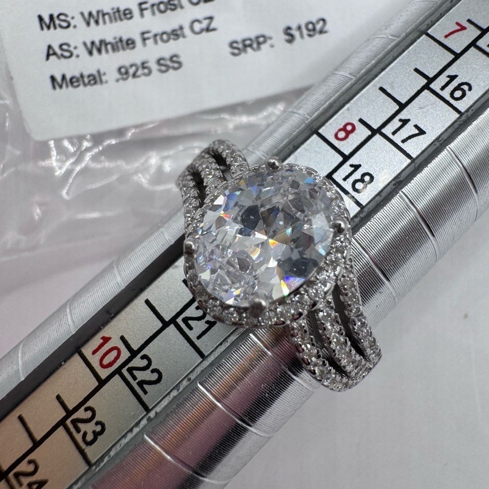 Ryze Party Elegant Silver CZ Ring